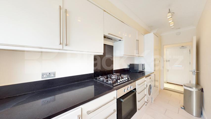Spacious two bedroom property located near Bayswater / Paddington Porchester Place, Paddington